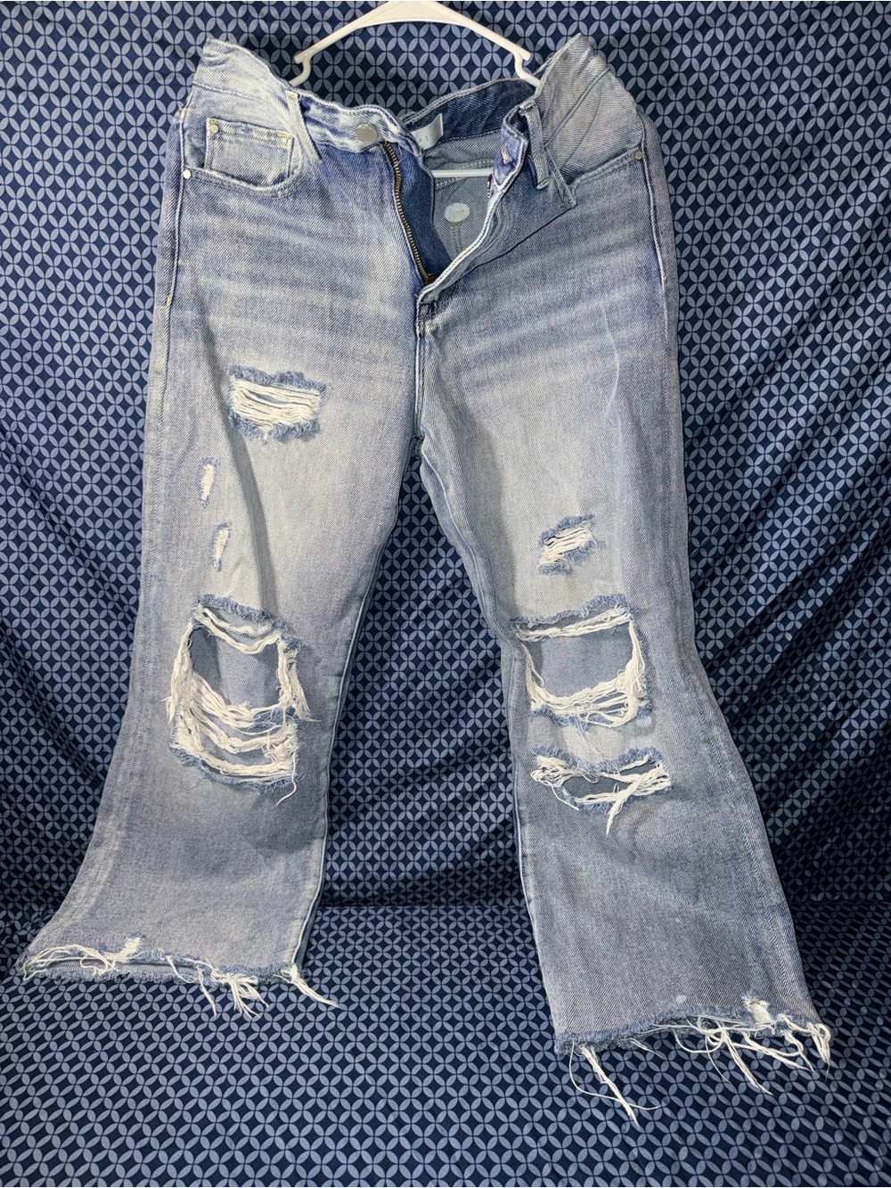 Distressed Light Blue Wide-Leg Women's Jeans